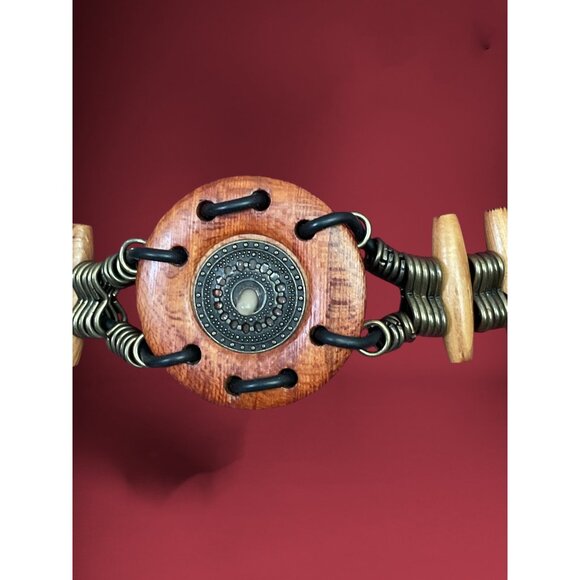 Vintage Wood Brass Concho Large Medallion Belt One Size Adjustable - Picture 4 of 7